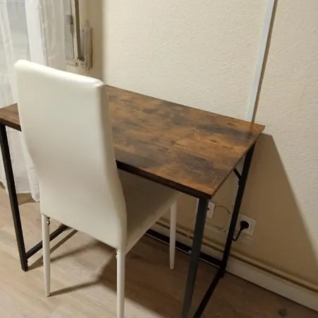 Casa de hóspedes La Sierra Cabárceno Saron