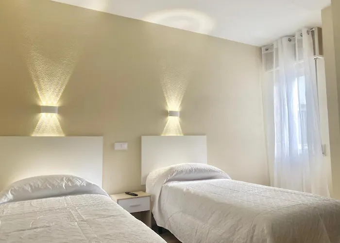 Guest house La Sierra Cabarceno 3*