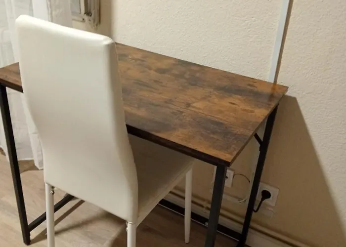 Guest house La Sierra Cabarceno Saron